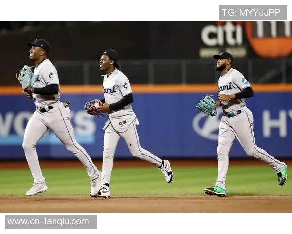 迈阿密季后赛与MLB世界大赛争冠同日进行引发关注 迈阿密季后赛与MLB世界大赛争冠同日进行引发关注