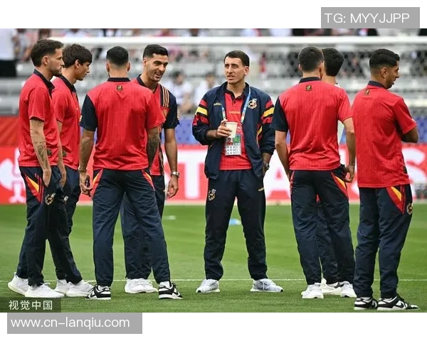 马卡预测西班牙队最新大名单亚马尔与拉波尔特有望入选