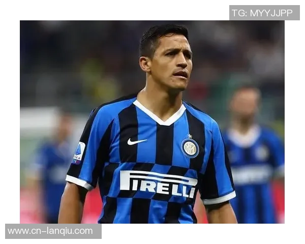 法尔克透露孔帕尼对17岁边锋麦克的高度认可或将外租锻炼提升出场机会